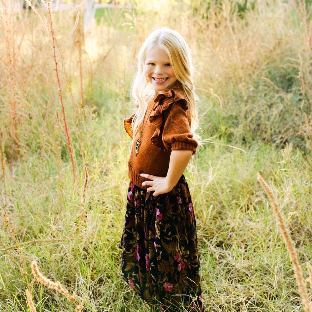 Like New! Fall Mia Joy Joyfolie Floral Skirt and Sweater Top size 6